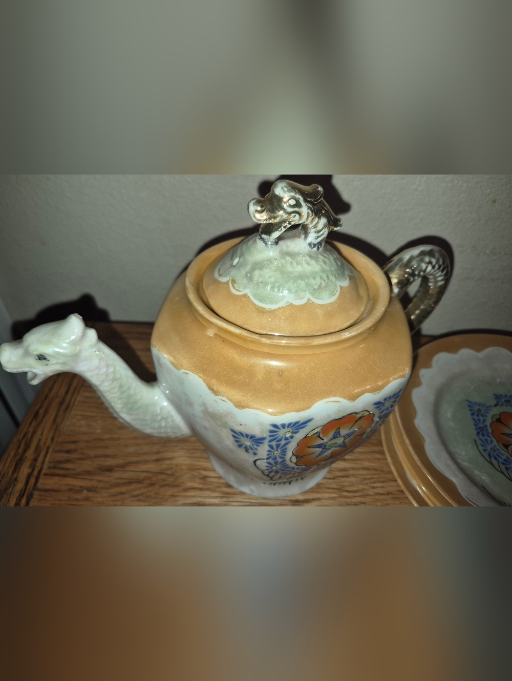 Vintage Japanese porcelain "Dragonware" tea set, likely manufactured 1930s-50s - Picture 2 of 6